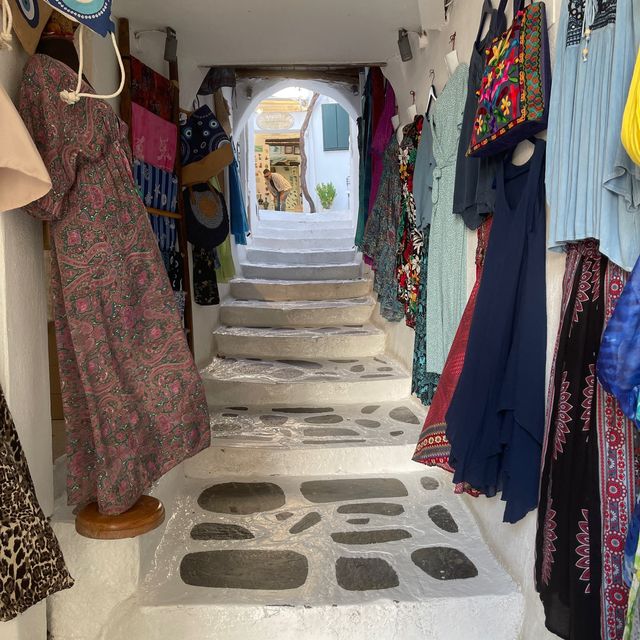 The largest of the Cyclades, Naxos 