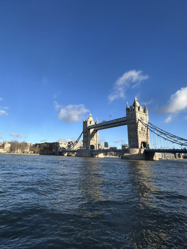 🏰 A Walk Through London’s History: Tower Bridge & Tower of London