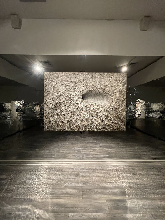 The Moscow Museum of Modern Art (MMoMA)