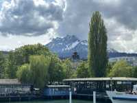 Breathtaking Views and Lakeside Bliss at Luzern Bahnhofquai