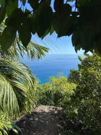 Stunning hike with a surprise beach at the end 