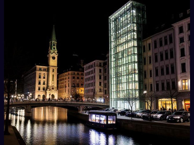 Zurich in a Flash: Swiss Precision, Lakeside Vibes