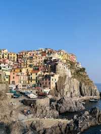 🌊 Manarola – The Colorful Jewel of Cinque Terre! 🇮🇹✨