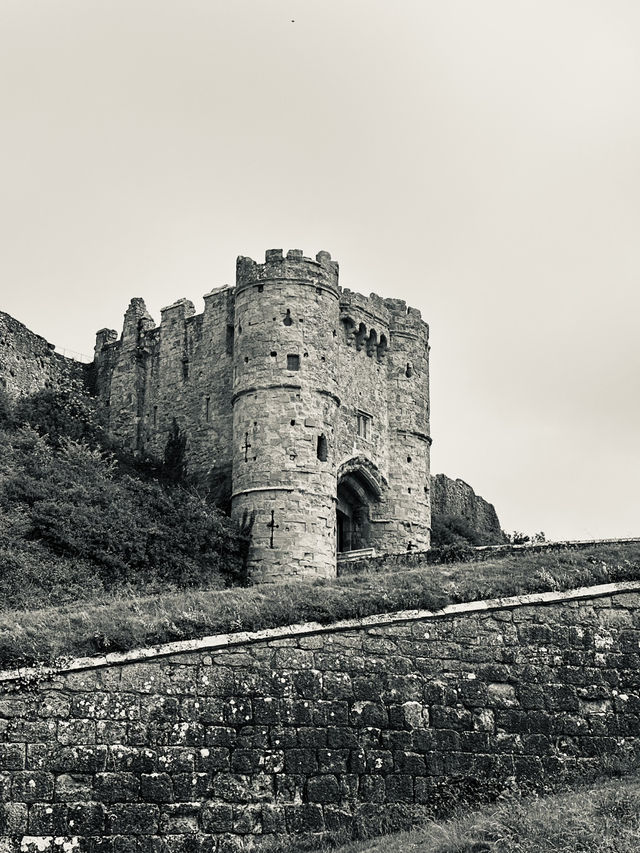 Imagine the battles at Carisbrooke Castle