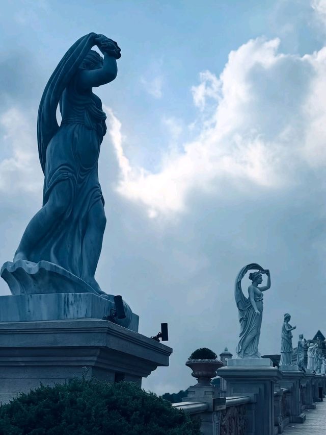 Ba Na Hills & Golden Bridge: A Fairytale Escape Above the Clouds