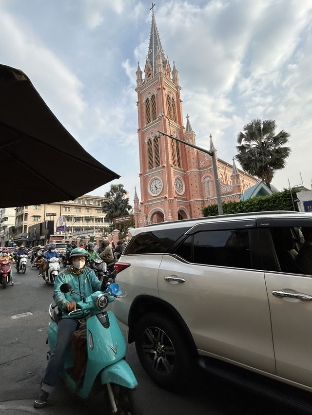 Ho Chi Minh City for $100: 2 Days in a City That Never Stops Moving