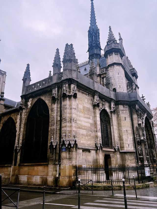 Paris East: Where Every Journey Begins 🇫🇷 Paris East: Where Every Journey Begins 🇫🇷