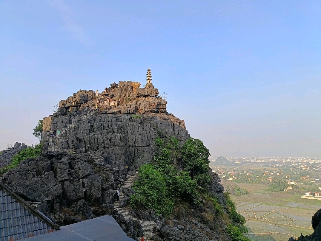 นินห์บิญ (Ninh Binh) สวรรค์บนดินใกล้ฮานอย!