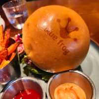 Mouthwatering 🤤 Blue Frog Burgers 🍔