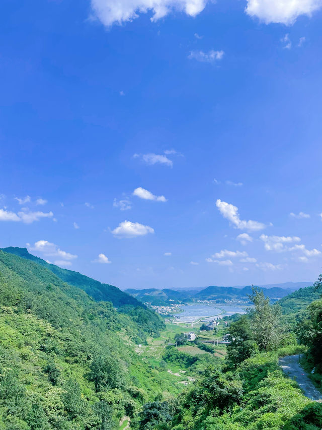縱貫貴州