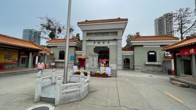 “有求必應”的廣州黃大仙祠