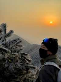 杭州半小時登頂看霧凇日出追雲海｜太子尖