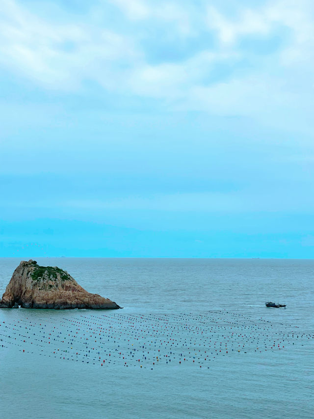 福建霞浦，下尾島的海蝕洞也太好拍了吧！