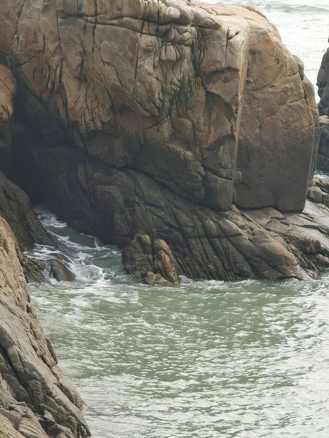 莆田/湄洲島上神石園