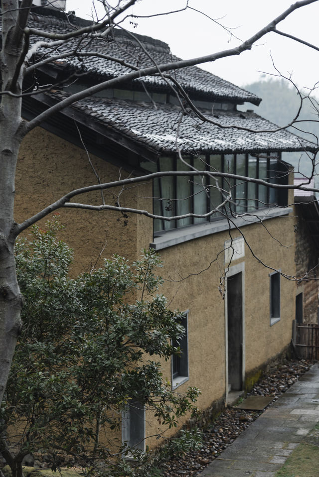 江浙滙後花園：這家帶私湯的山居太出片了