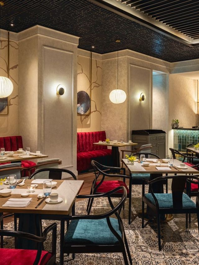 🌟 Hanoi's Haven: Discover Melia's Charms 🏨✨