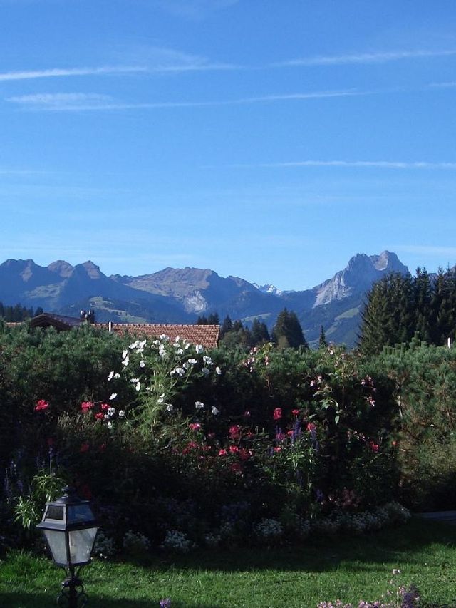 🏔️⛳ Gstaad's Gem: Luxury & Leisure at Golfhotel 🛀