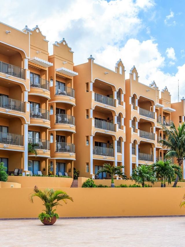 🌴🏖️ Playa del Carmen Paradise Picks! 🍹🌞