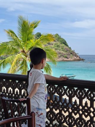 Strong Aftertaste: 7 Days and 6 Nights in Redang Island + Kuala Lumpur with Kids
