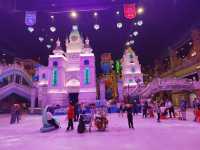 帶娃過暑假|鄭州銀基開啟冰雪避暑之旅娃限免