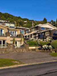 🌟 Queenstown Charm: Cozy B&B with Stunning Views 🏔️