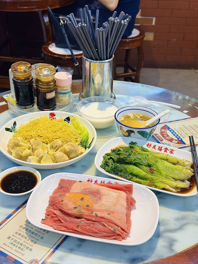 廣州下渡路📍常吃拉腸，還是初次吃到流心的！