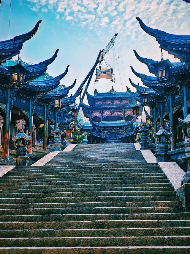 永康九瀑潭風景區以其獨特的自然美和深厚的文化底蘊聞名。