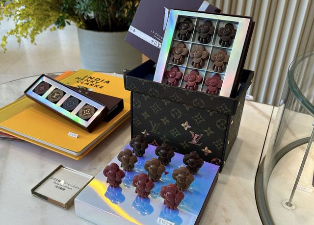 大阪心齋橋～LV Cafe真的很值得去。