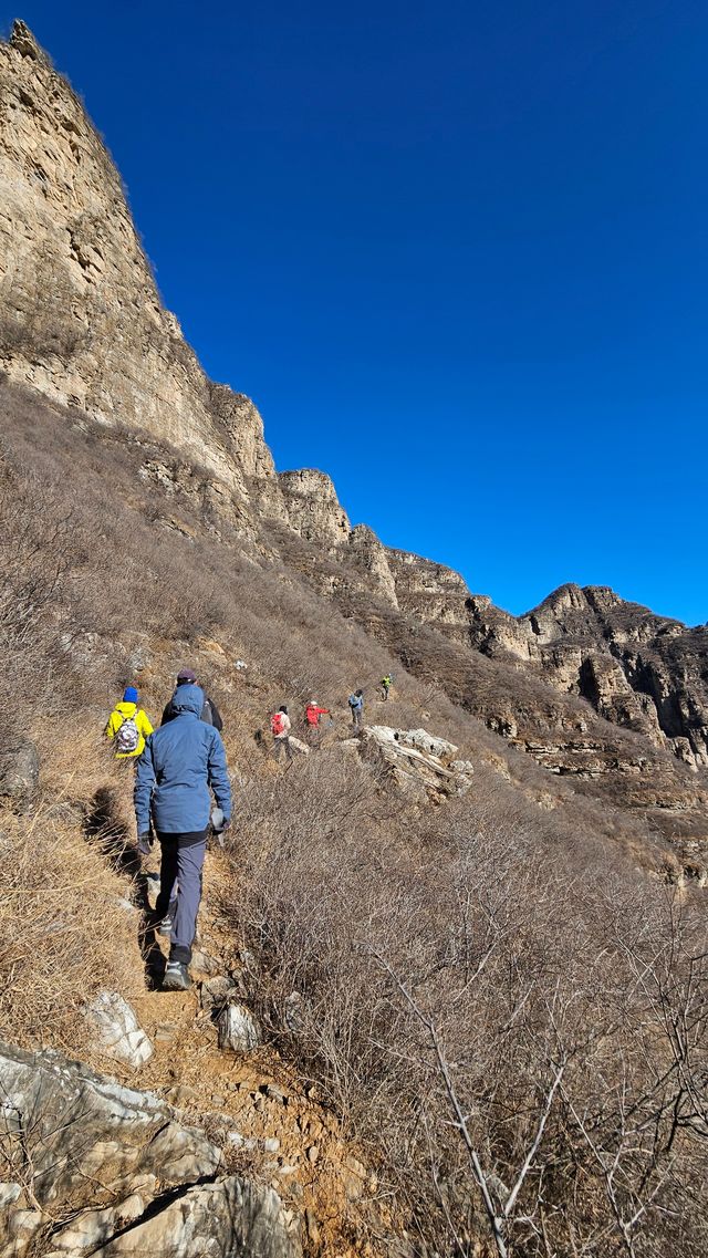房山北寨溝 - 南梯穿越登山攻略