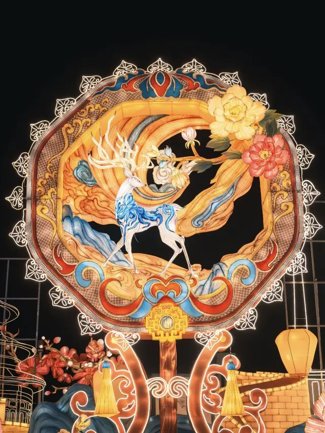 เทศกาลโคมไฟฉลองตรุษจีนสุดพิเศษในปักกิ่ง