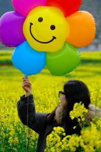 貴州萬峰林千畝油菜花