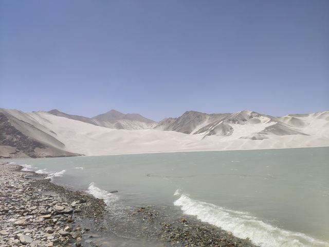 Road Trip from Kashgar to the Karakoram Highway – The Dragon Road to Pakistan! 🐉   