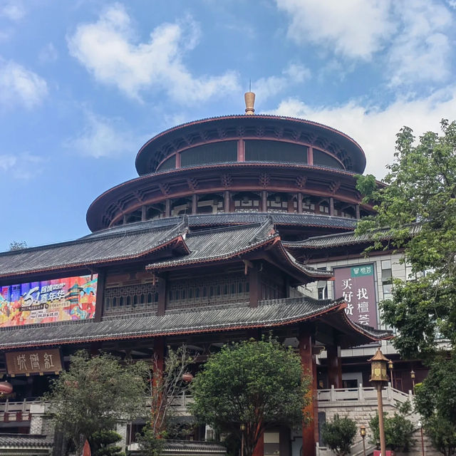 中山紅博城｜免費打卡「小天壇」！古風出片聖地📸