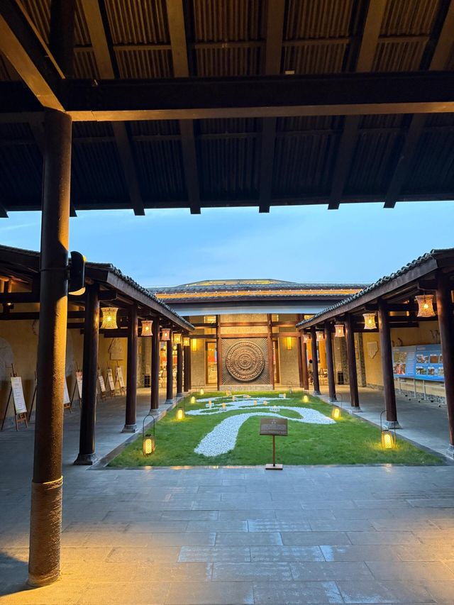 巴馬賜福湖君瀾酒店
