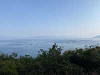 抚仙湖，展開一場湖光山色的浪漫之旅。