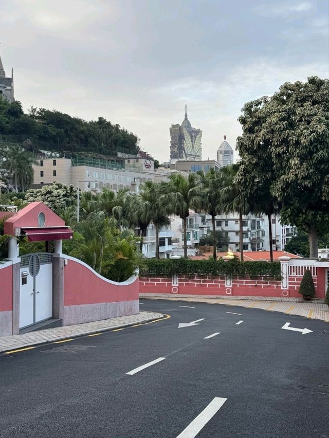 從香港奔赴澳門衣灣斜巷：跨境交通全攻略與打卡指南