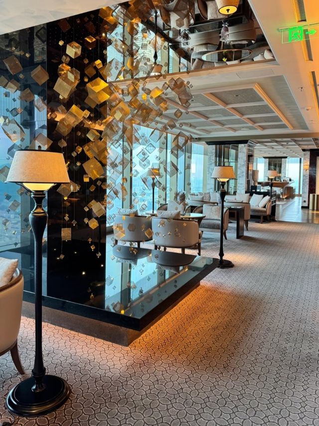 南京麗思卡爾頓酒店     可俯瞰南京城