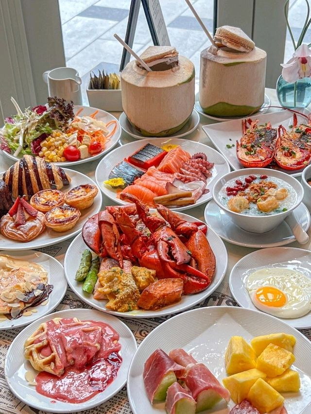 澳門巴黎人必吃！鐵塔下的豪華自助餐，芝士龍蝦、鵝肝任食攻略 