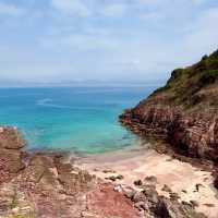 🏝️【香港原來係隱藏版海島天堂！玻璃海、火山岩一次玩夠】 