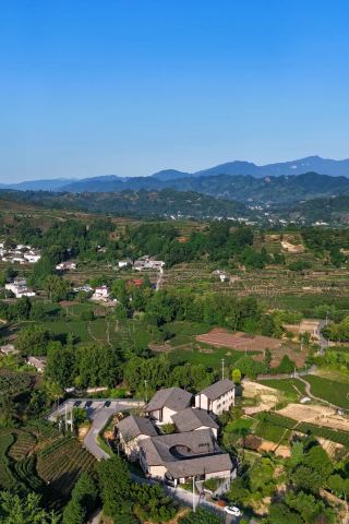 Chengdu's Backyard Garden | Off-the-Beaten-Path Getaway | New Hot Spring B&B in Qionglai