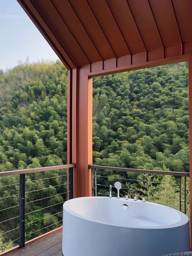 人氣樹屋酒店｜住喺群山之中睇雲海日出