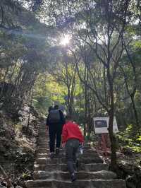 漳州靈通岩|藏於深山峭壁上嘅「懸空寺」