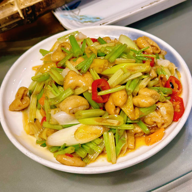 来陽朔必吃！本地人私藏的下飯菜，每一口都是地道桂北風味！