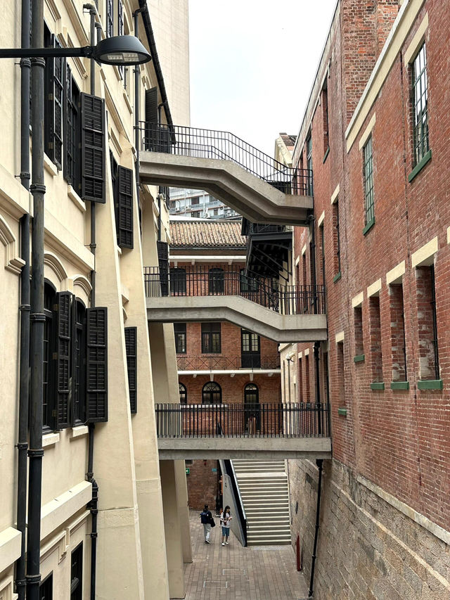HK散步vol.1｜大館：在百年監獄建築裡喝一杯時光咖啡☕️