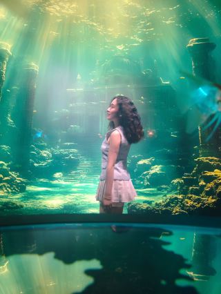 Wuhan's "Ocean" | Encounter the Dreamy Deep Blue Aesthetics