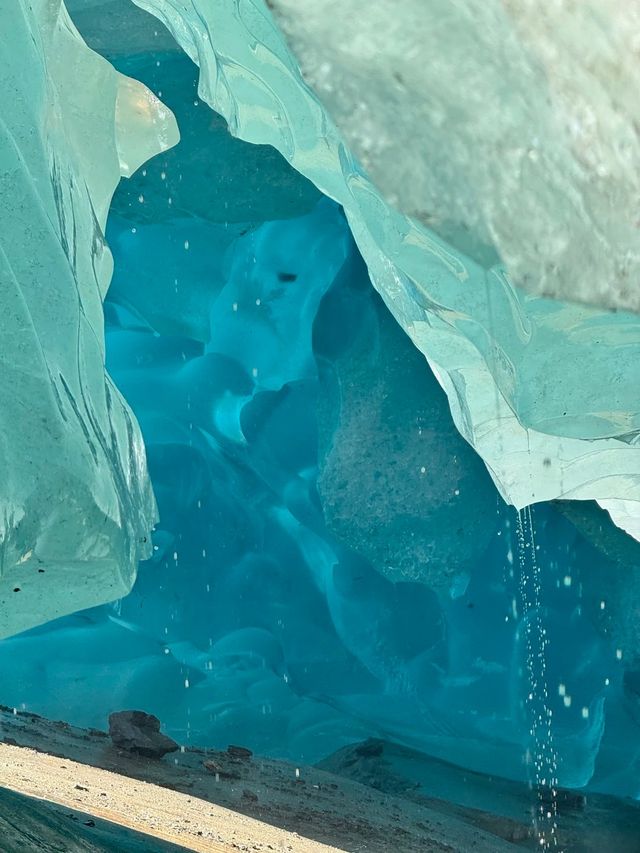 阿勒奇冰川喺消融之前遇見冰雪奇蹟