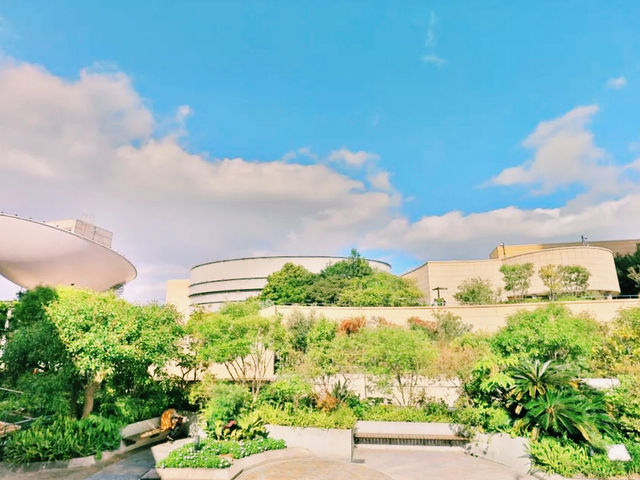 大阪難波公園｜隱藏在城市綠洲的日式天堂體驗】**  