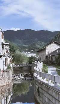 尋跡咸寧湖光水色