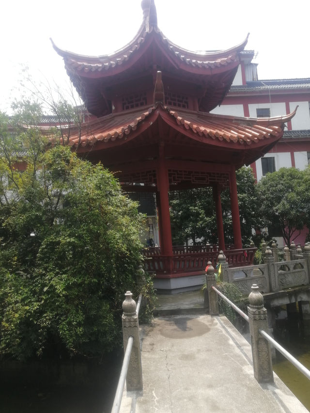 探索南河頭歷史古街的魅力,入住平湖祈居酒店 探索南河頭歷史古街的魅力,入住平湖祈居酒店