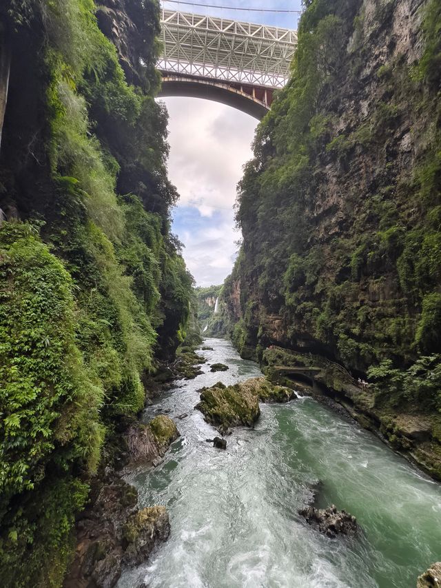 馬嶺河大峽谷拍照避坑全攻略!避開人潮,拍出網紅大片! 馬嶺河大峽谷拍照避坑全攻略!避開人潮,拍出網紅大片!